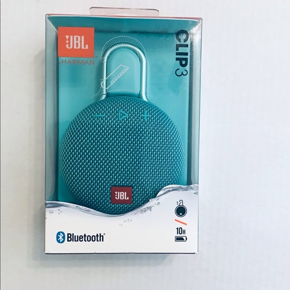 JBL Clip 3 Portable Bluetooth Speaker - Picture 2 of 6